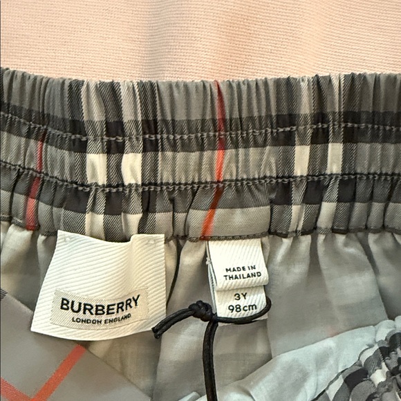 Burberry Pink Logo Tee with Gray Plaid Skirt Set - Picture 2 of 12